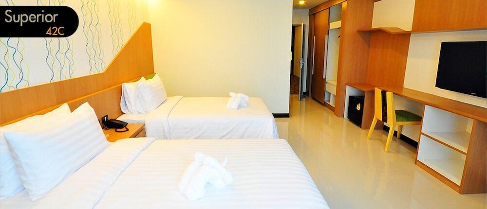 42C The Chic Hotel Nakhon Sawan Extérieur photo